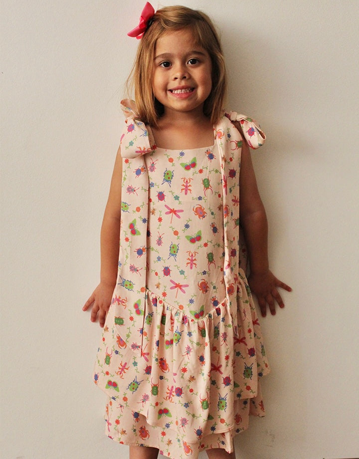 Vestido Expansible Lacitos Insectos + Collet de REGALO + Descosedor de hilos GRATIS